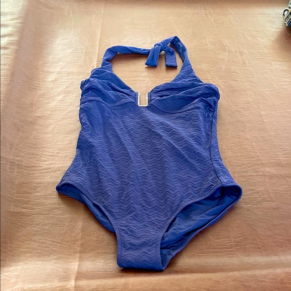 Never worn beautiful Melissa Odabash Blue Halter One-Piece Swimsuit. Size 12 - Picture 1 of 10